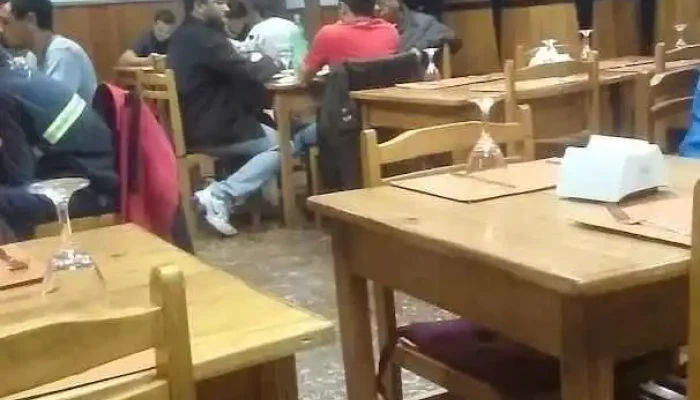 Restaurante Viejo Tonn -  Ambiente - Nueva Palmira