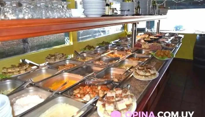 Restaurante Y Parrillada El Ombu Nueva Firma Comida Y Bebida - San José de Mayo