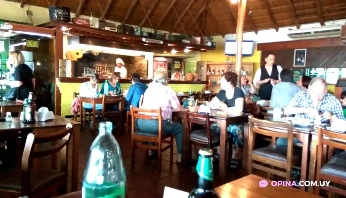 Restaurante Y Parrillada El Ombu Nueva Firma Videos - San José de Mayo