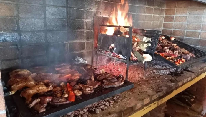 Resto Parrilla La Loma -  Todas - Libertad