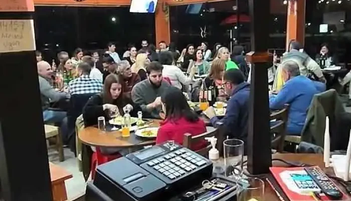 Resto Pub -  Videos - San José de Mayo
