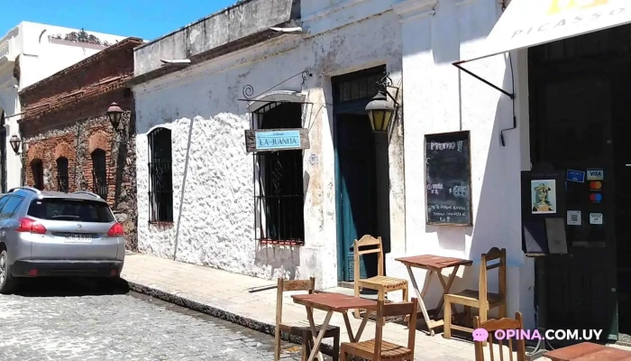 Restoran Picasso -  Videos - Col. del Sacramento