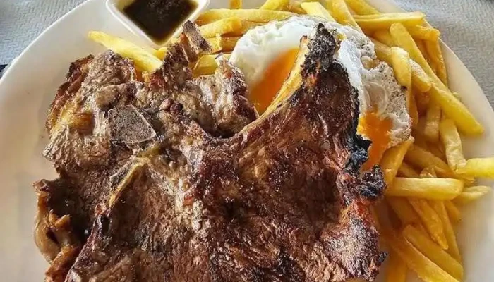 Rincon Del Aguila Churrasco - Villa Argentina