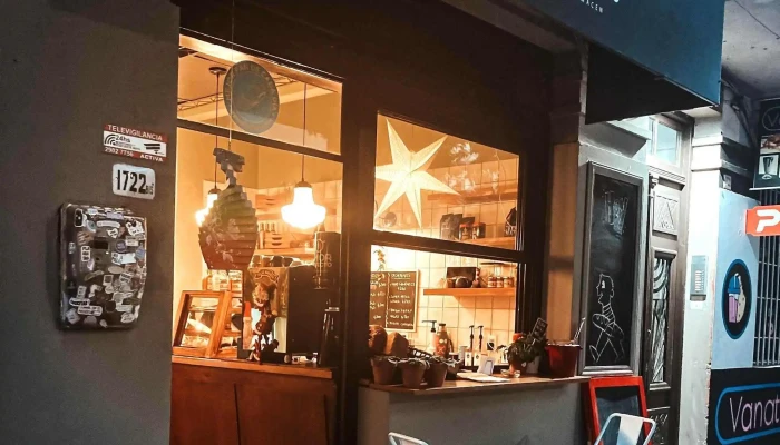 Rivero Almacen -  Comentario 5 - Montevideo