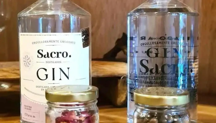 Rivero Almacen -  Comidas Y Bebidas - Montevideo