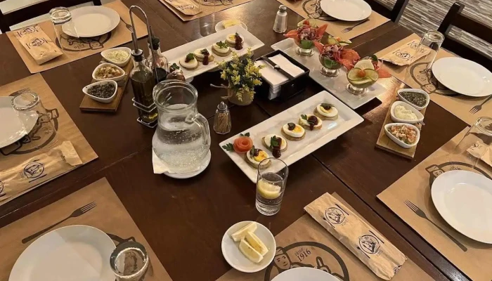 Rodelu Prado -  Comida Y Bebida - Montevideo