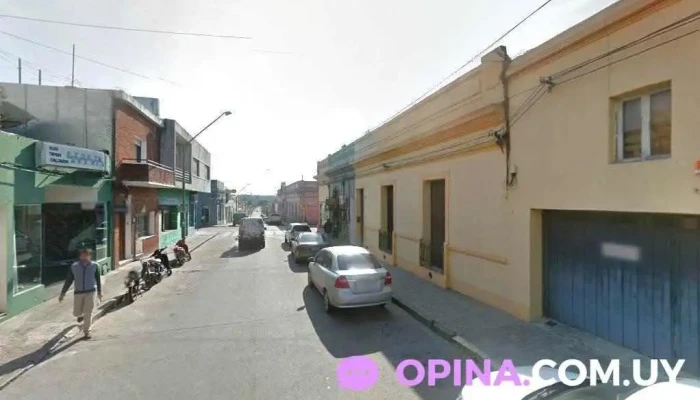 Rodolfo Peluquero - 20400 San Carlos