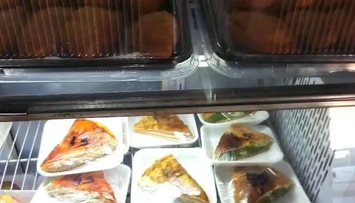 Rotiseria Deleites Y Placeres Pastel - Las Piedras