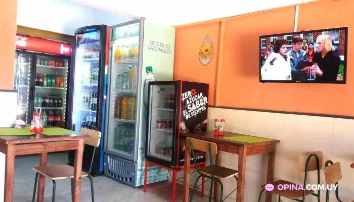 Rotiseria Lo De Bruno -  Ambiente - Las Piedras