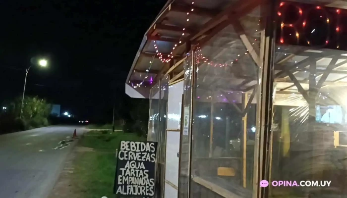 Rotiseria Pavima Creaciones -  Videos - Barros Blancos