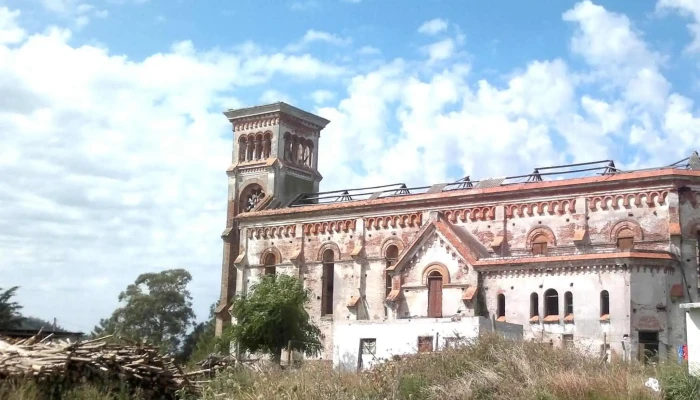Ruinas De La Catedral De Piriapolis -  Zona - Piri&aacute;polis