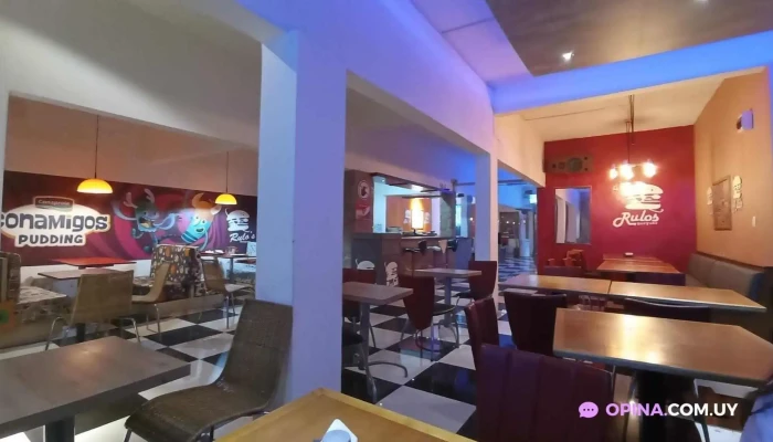 Rulos Burguer Ambiente - Santa Lucía