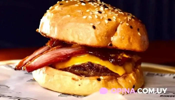 Rustic Burger Chui -  Comidas Y Bebidas - Chui
