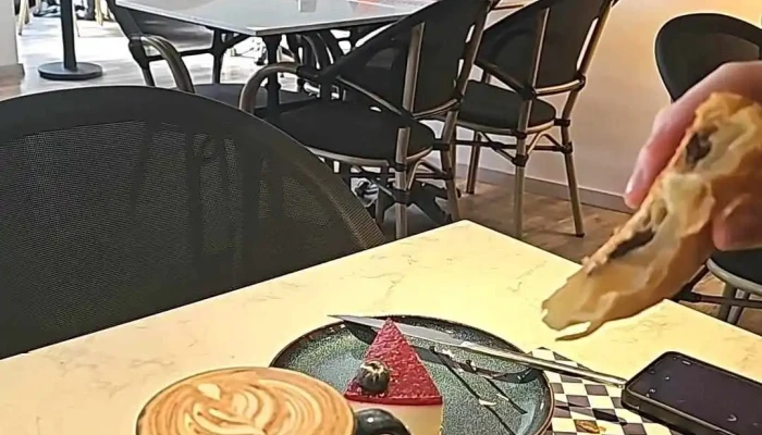 Saint Germain Cafe Bistrot Recientes - Montevideo