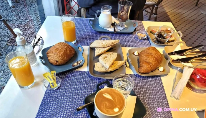 Saint Germain Cafe Parisien Cafe - Montevideo