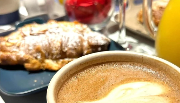 Saint Germain Cafe Parisien Comentario 4 - Montevideo