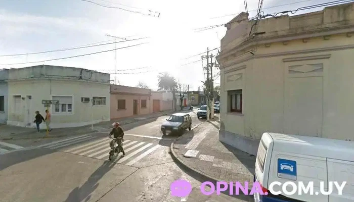 Salas velatorias Paraíso Eterno - 94000 Florida