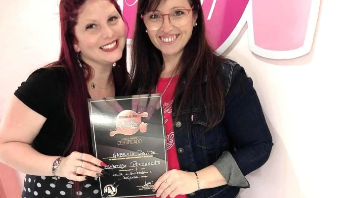 salón de uñas y Academia Paola Reccioppe - Ciudad De La Costa