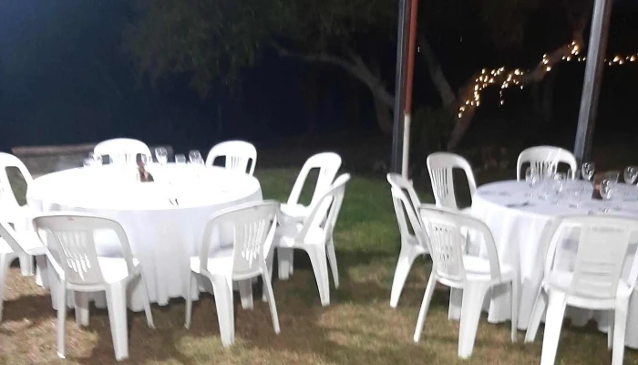 Salon Los Cardos Comentario 3 - Paysandú