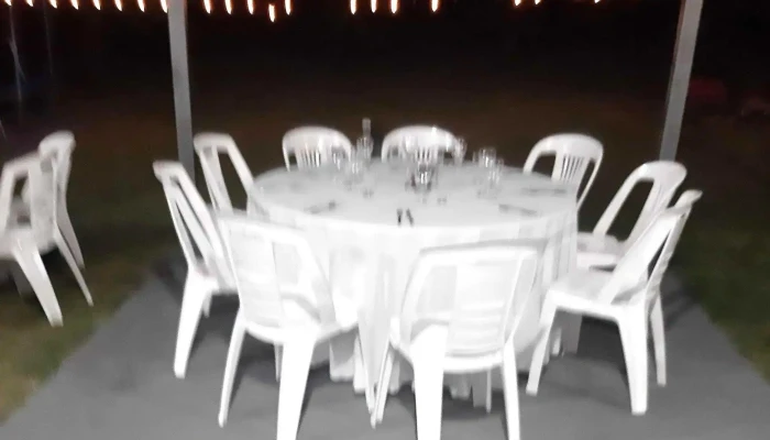 Salon Los Cardos Comentario 6 - Paysandú