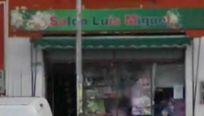 Salon Luis Miguel -  Telefono - Montevideo