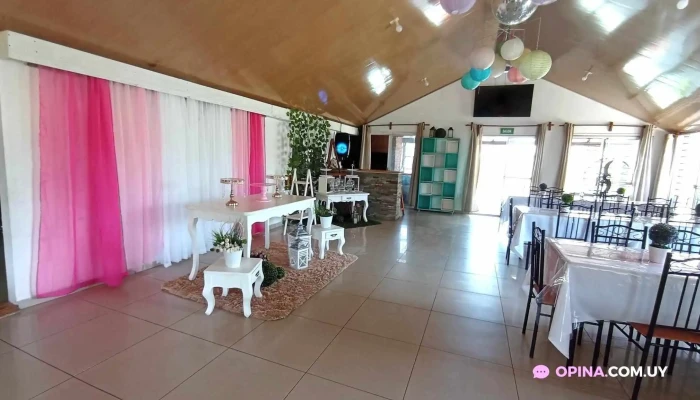 Salon Lulu Todo - Colonia Nicolich