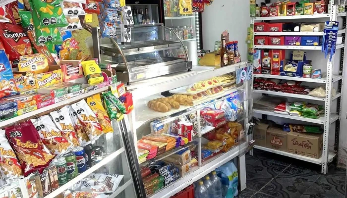 Salón Manuel - 12300 Montevideo