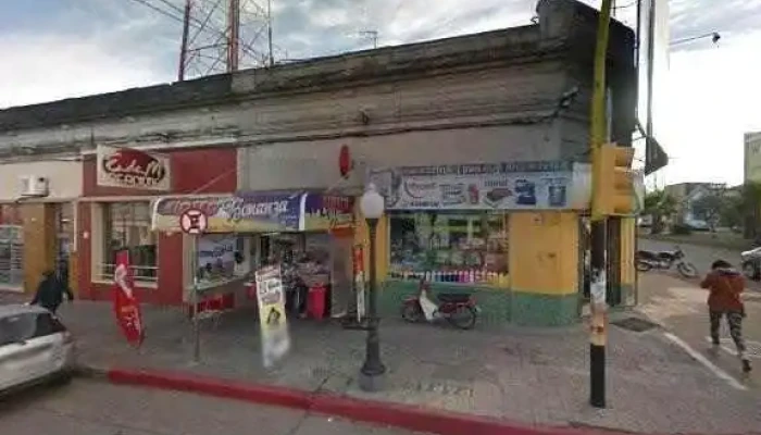 Salon Papiros Como Llegardeg - Paysandú