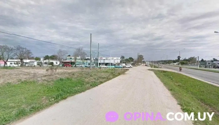 Salón Rotundo - Barros Blancos