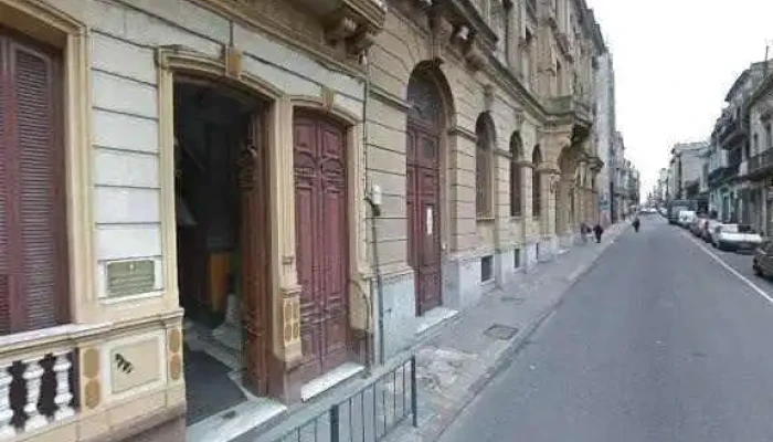 Salon Veinticinco Como Llegardeg - Montevideo