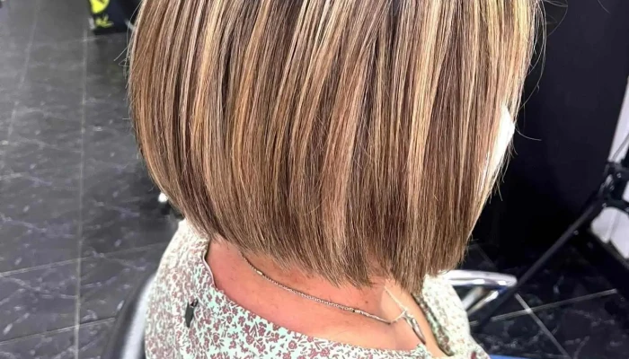 Salon Y Escuela Leticia Pina Del Propietario - Pando