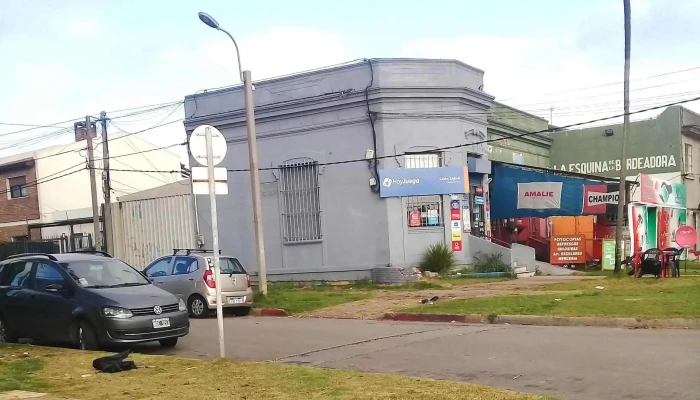 Salon Y Papeleria Zank Fotos - Montevideo