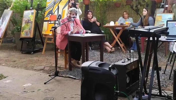 Sandalo Cafe Todo - Pando