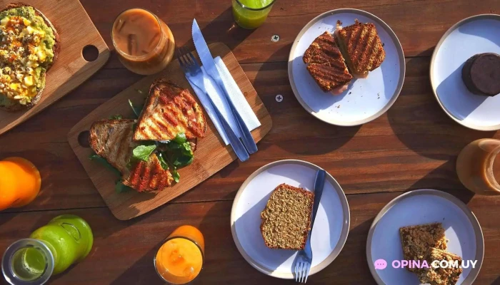 Santana Carrasco -  Comidas Y Bebidas - Montevideo