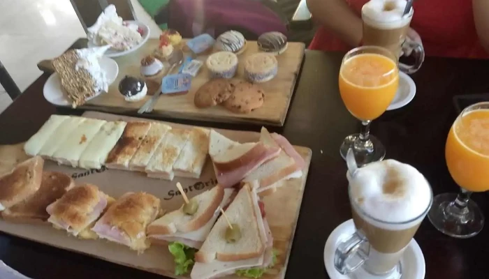 Santorini Jugo - Montevideo