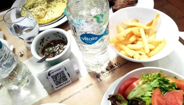 Saru -  Comida Y Bebida - Montevideo