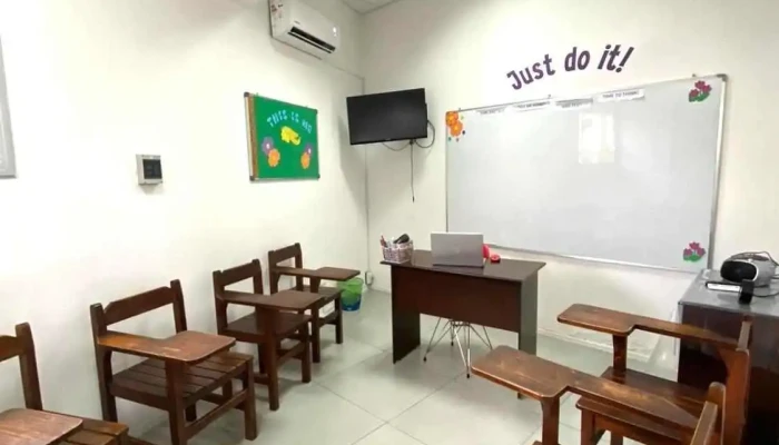 Say English Center -  Del Propietario - Montevideo