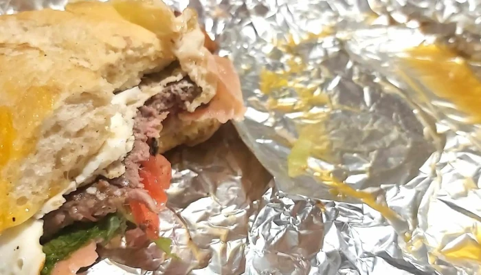 Seis -  Comentario 3 - Montevideo