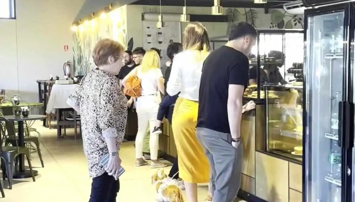 Selva Cafe Libros Ambiente - Canelones