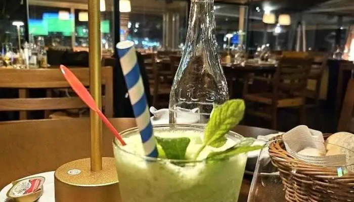 Shark Club -  Jugo - Punta del Este