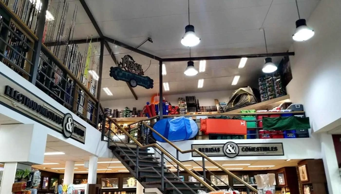 Six Free Shop -  Del Propietario - Chuy