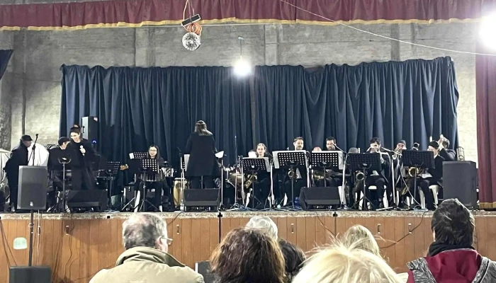 Sociedad Italiana La Paz -  Comentario 3 - La Paz