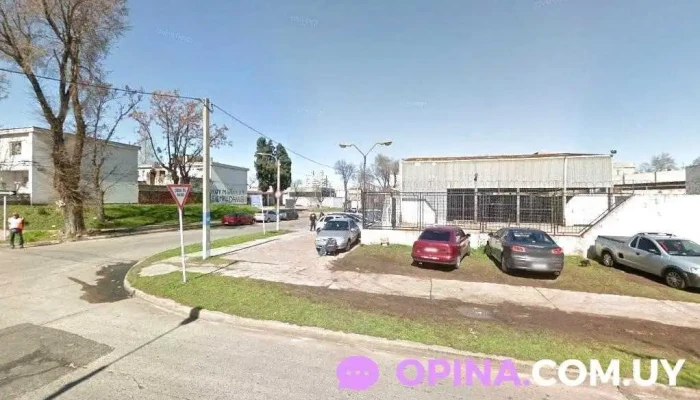 Sociedad Médica Universal Sede Maroñas - Montevideo