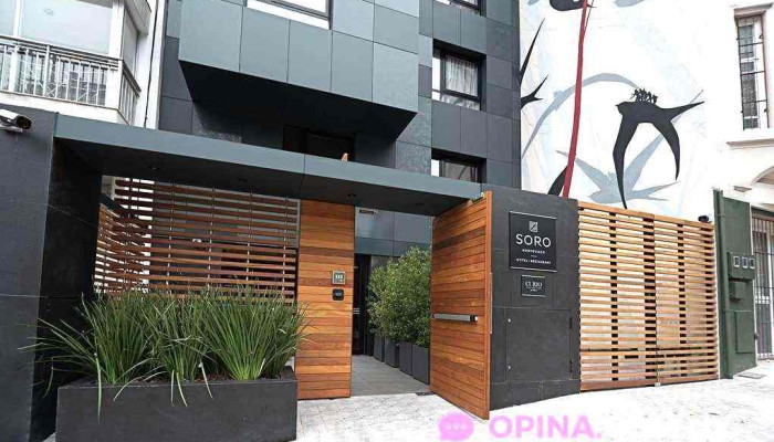 Soro Montevideo Curio Collection By Hilton Todas - Montevideo