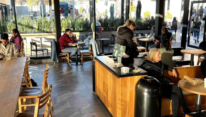 Starbucks -  Comentario 1 - Montevideo