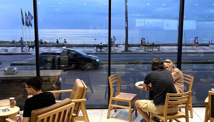 Starbucks -  Comentario 4 - Montevideo