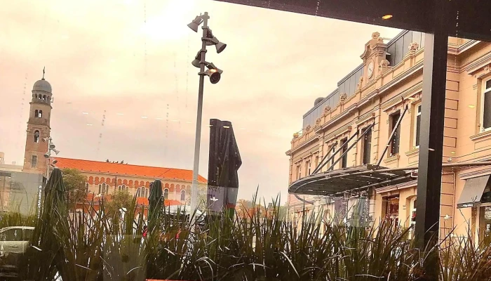 Starbucks -  Comentario 5 - Montevideo