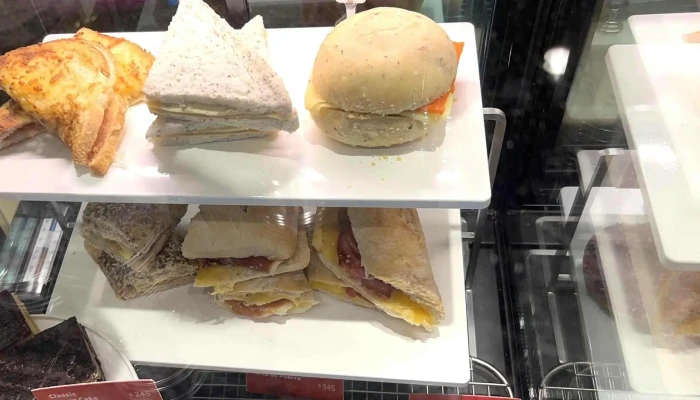 Starbucks -  Comentario 6 - Montevideo