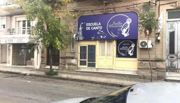 Stella Moreira Escuela De Canto -  Edificio - Salto