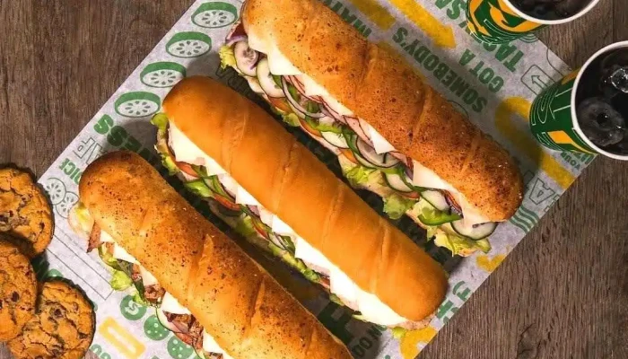 Subway -  Comida Reconfortante - Col. del Sacramento